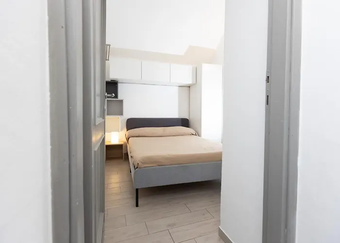 Guesthost - Rione Vi Parione Cozy Flat * Rom